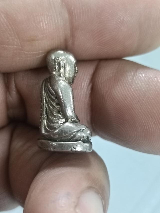 หลวงพ่อเงิน วัดบางคลาน จ.พิจิตร เนื้ออัลปาก้า