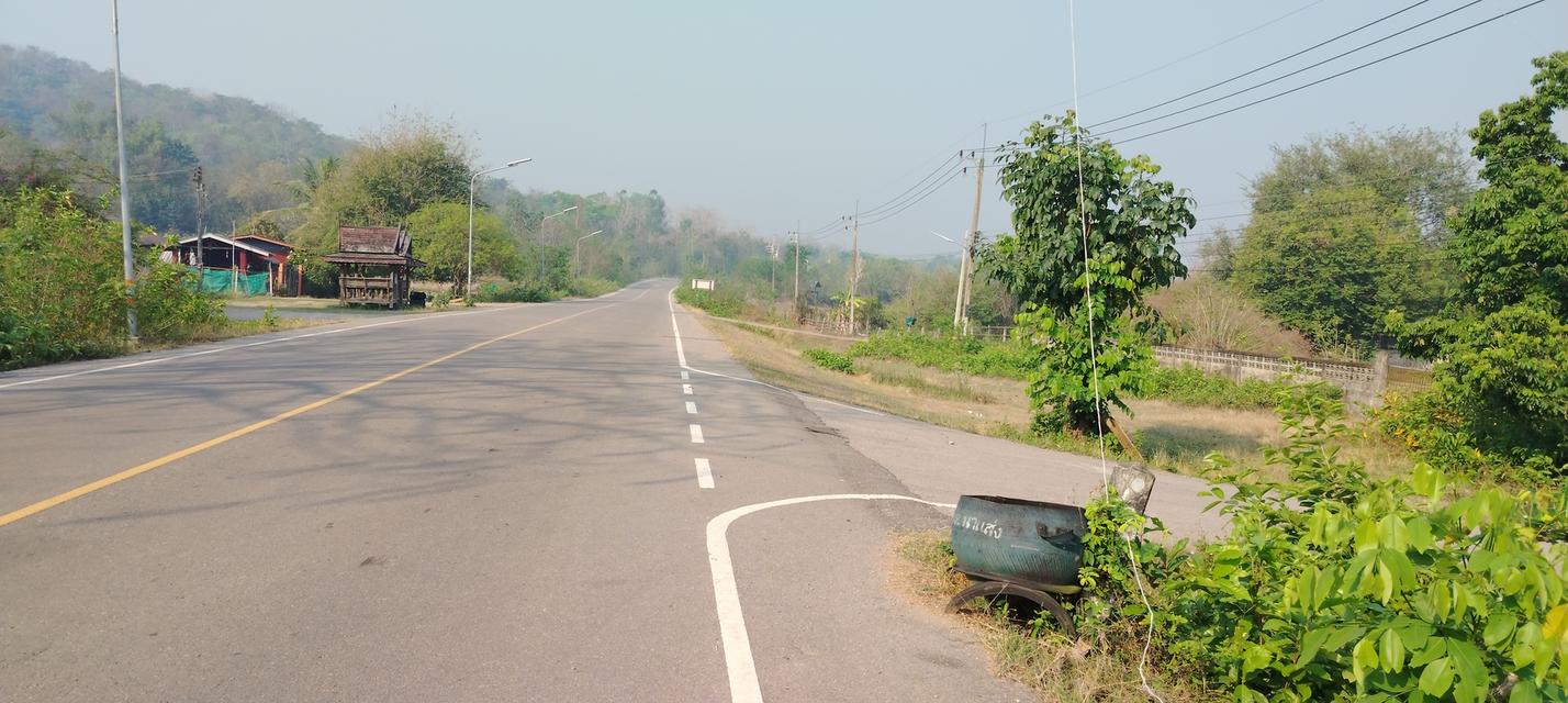 ที่โฉนดวิวเขา ห่าง อบต 1กิโล ที่หน้ากว้างติดถนน80เมตรวิวสวยมากใกล้ชุมชน 17