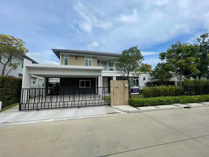 บ้านเดี่ยวแปลงมุม หมู่บ้านมัณฑนา เวสต์เกต ติดถนนใหญ่ ใกล้เซ็นทรัลเวสต์เกต 1