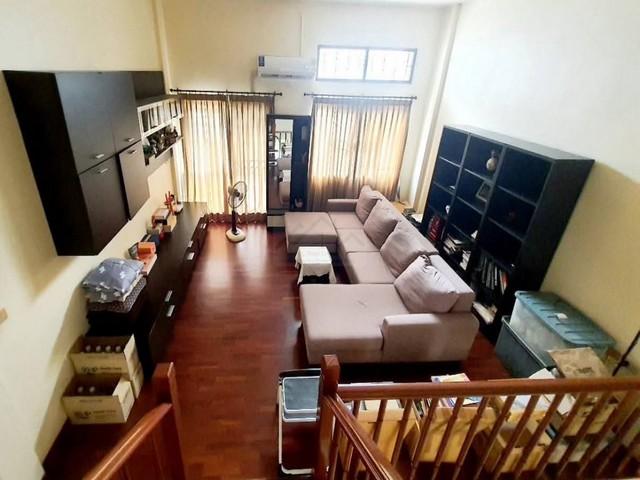 ขายทาวน์โฮม 3 ชั้น บ้านกลางเมือง รัชดา-เหม่งจ๋าย1 ซอยสหการประมูล ประชาอุทิศ รัชดา ห้วยขวาง เฟอร์พร้อมอยู่ ใกล้นานาชาติ R 3