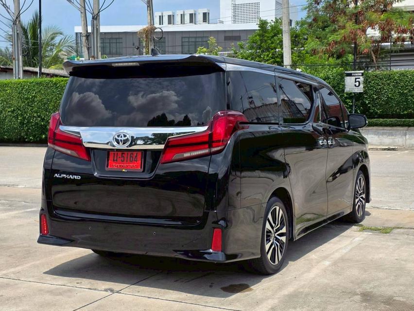 #TOYOTA #ALPHARD 2.5 SC Package ปี 2021 สีดำ วิ่งน้อย ประวัติศูนย์โตโยต้าครบกริบ สภาพพร้อมใช้งานทันที! รูปย่อยที่ 4