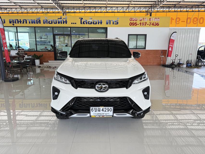 Toyota Fortuner 2.8 Legender (ปี 2021) SUV AT - 4WD 2