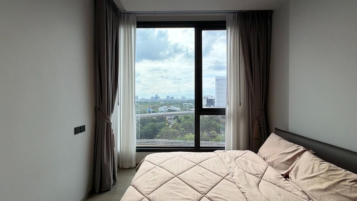 For rent The Crest Park Residence 9