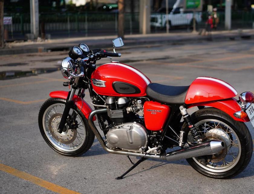 Triumph Thruxton 900 ปี 2012 สีแดงสดสวย 3