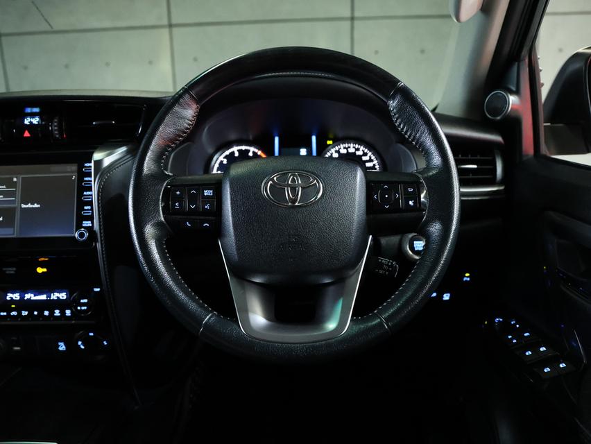 2022 Toyota FORTUNER 2.4 (ปี 15-25) Leader V 4WD SUV AT B5502 รูปที่ 7