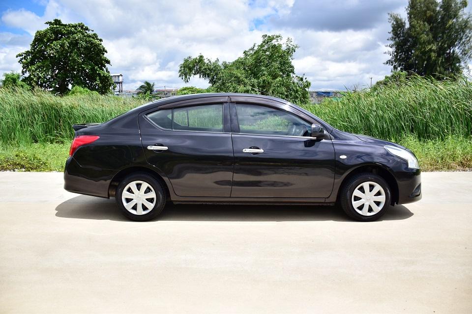 รถบ้านพร้อมใช้ / ปี2015 นิสสัน อัลเมร่า 1200 CC ออโต้ ประหยัดน้ำมัน /เครื่องนิ่มๆช่วงล่างแน่นๆ /เซ็นเซอร์กันชน รีดมทครบ /โทร 0957401229 ไอดีไลน์ UTBP 10