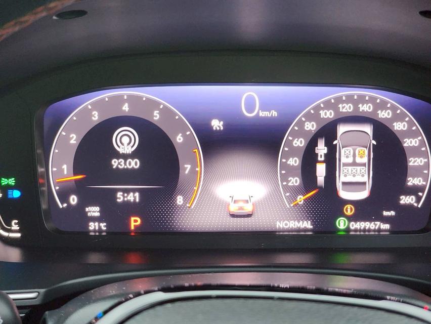 HONDA CIVIC FE Sedan 4dr  CVT FWD 1.5 TURBO RS  Y22. สีขาว 8