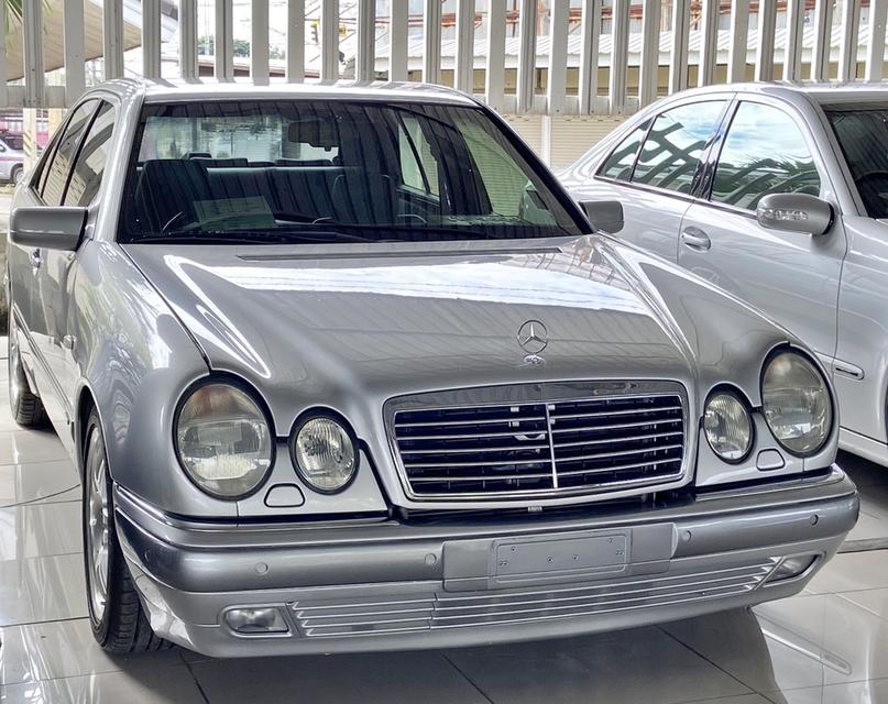 ฺBenz E230W210 (ตากลม)  เครื่อง M111 ปี 1997 รูปที่ 2