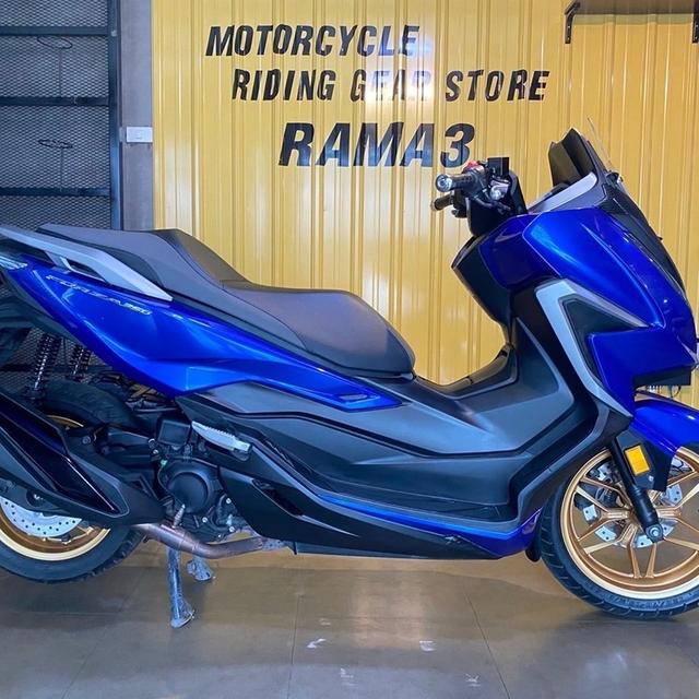 Honda Forza350 10
