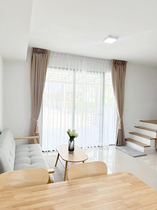 ให้เช่าบ้านบางนา ตกแต่งใหม่ เนื้อที่17.50ตรว. พื้นที่ใช้สอย106ตรม. ขนาด3ห้องนอน 2ห้องน้ำ 2ที่จอดรถ หิ้วกระเป๋าพร้อมอยู่ เลี้ยงสัตว์ได้ รับต่างชาติ 2