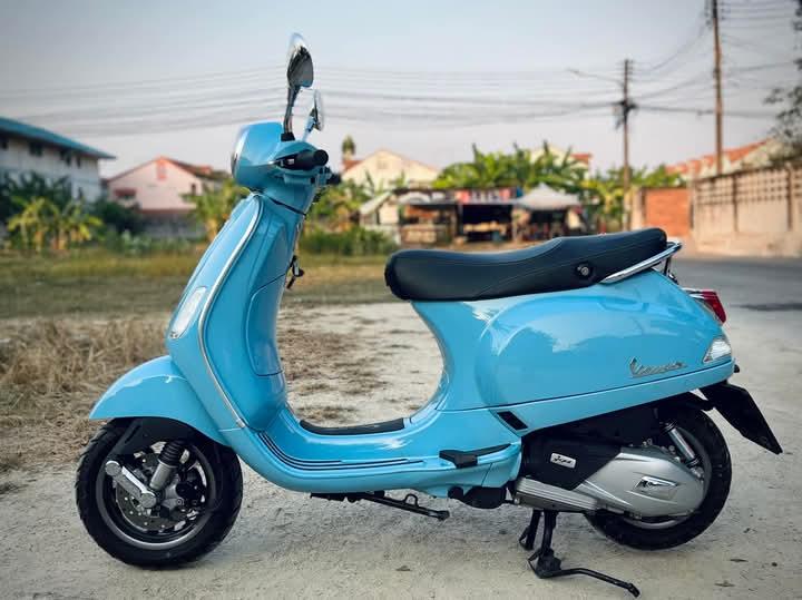 ปล่อยขาย Vespa LX