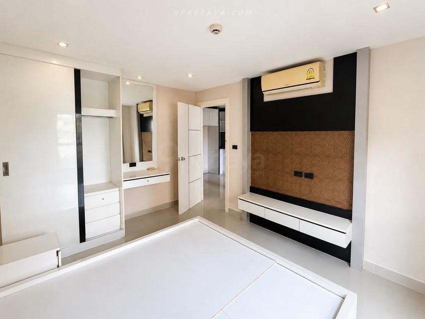 For Sale — 1-Bedroom Condo at The Blue Residence, PattayaCondo for sale at The Blue Residence, Building A. Fully furnished with brand-new furniture 2