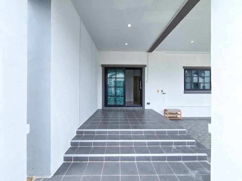 ขาย บ้านเดี่ยวชั้นเดียว มบ. เดอะ มิลตัน ปลวกแดง-มาบยางพร 50ตรว. บ้านสวย เพื่อนบ้านดี ฟรีของแถมในบ้านหลายรายการ 4