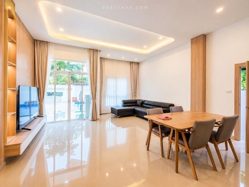 For Sale — Newly Renovated Pool Villa near Mabprachan Lake, PattayaBeautiful newly renovated single-storey pool villa in a rare prime location 6