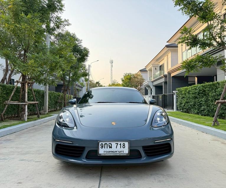 Porsche Cayman 718 ปี17 รูปที่ 2