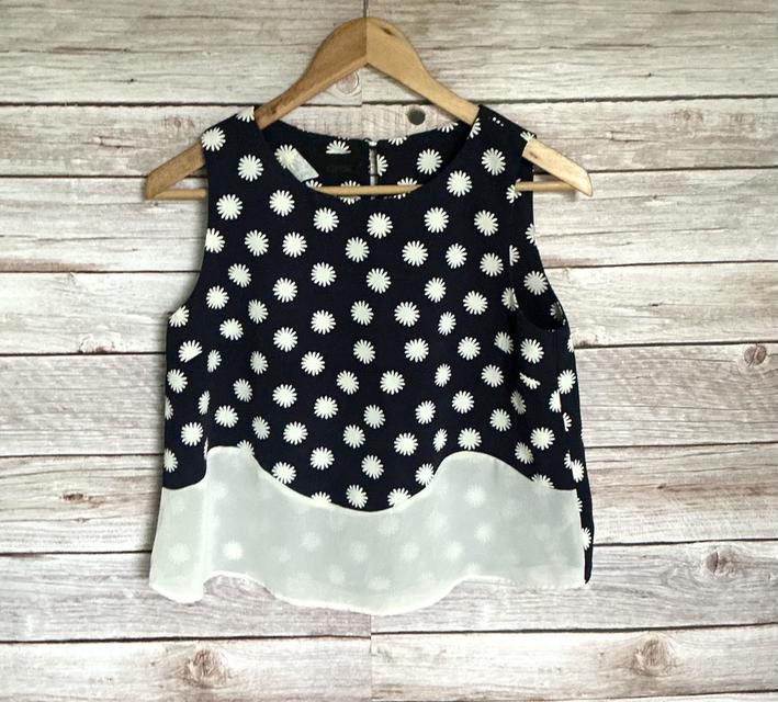 เสื้อแขนกุด cps มือสอง สวยๆ