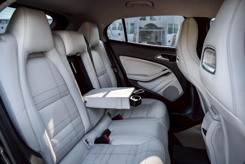 รหัสรถ CBL6291 Mercedes-Benz GLA200 1.6 Urban AT 2014 11