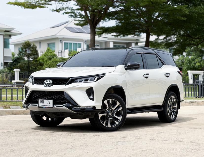 🔆 Toyota Fortuner Legender 2.4 4WD ปี 2023 สีขาว รุ่นท็อป หลังคาดำ ออฟชั่นเต็ม ใช้งาน 40,xxx กม. ประวัติครบ เจ้าของเดียว