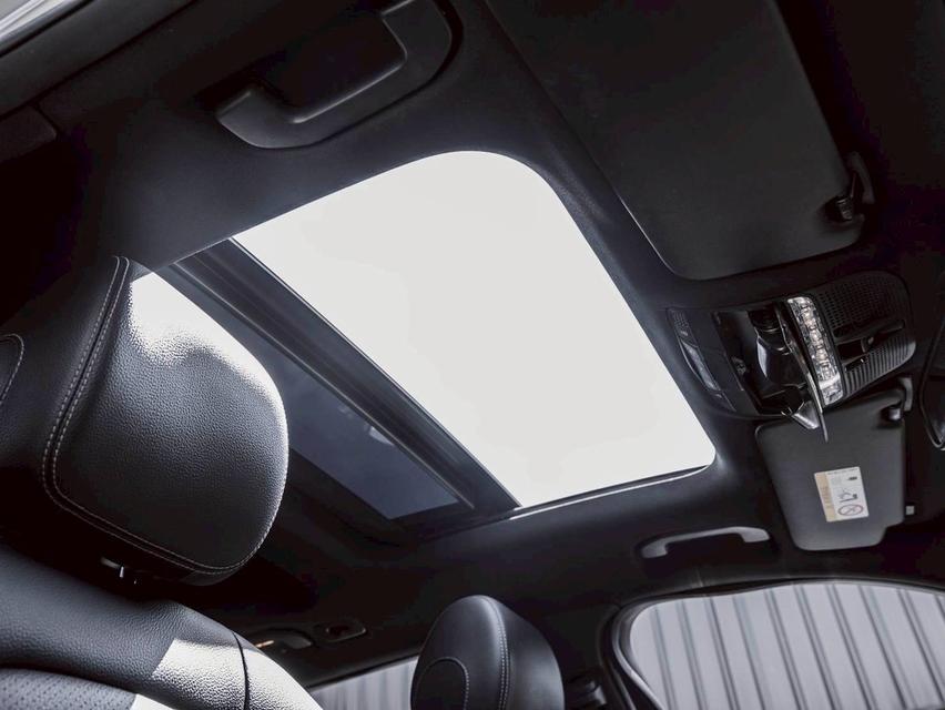 รหัสรถ 67GG9571 Mercedes Benz GLC250d AMG 4MATIC ปี 2016  18