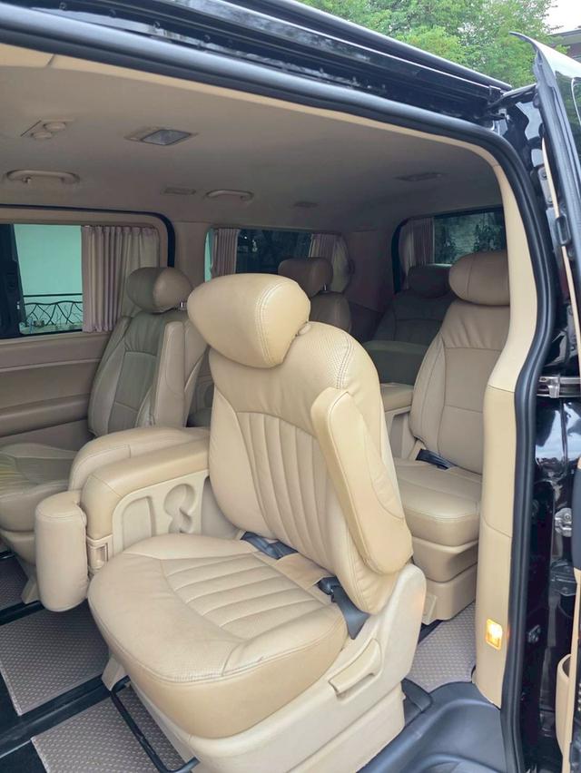 HYUNDAI H-1 DELEXE สีดำ ปี 2015 ไมล์ 130,000 กม. 10