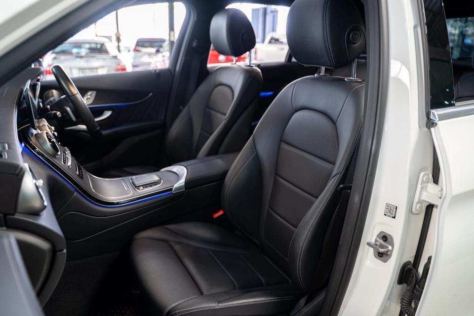 Mercedes-Benz GLC 300e 4Matic AMG Dynamic ปี 2022 เลขไมล์ 32,xxx km. 9