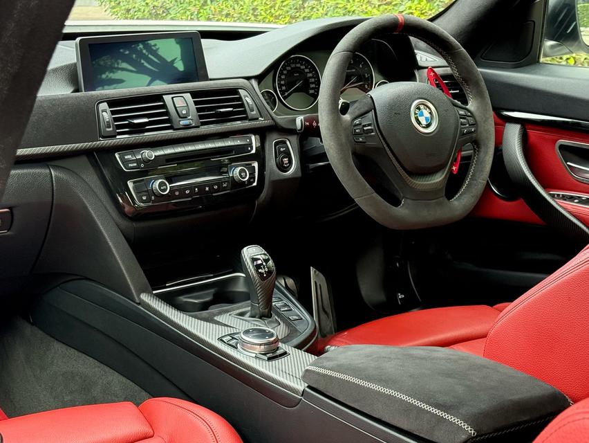 2015 BMW 320D GT MPERFORMANCE รถมือเดียวออกป้ายแดง รถวิ่งน้อย เข้าศูนย์ตามระยะ รถไม่เคยมีอุบัติเหตุครับ 12