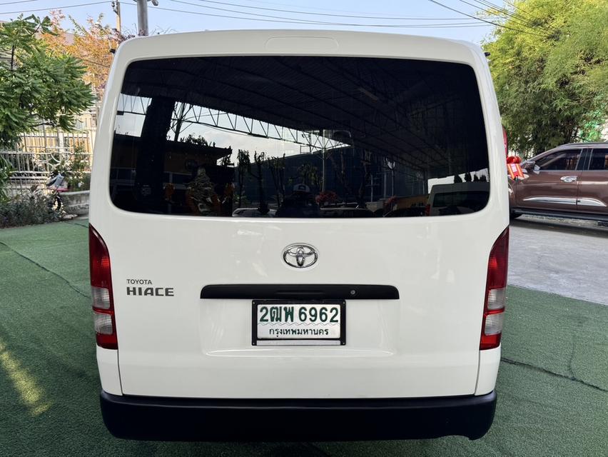  TOYOTA ตู้ รุ่น HIACE   ปี2019  แบบตู้บรรทุกไม่มีเบาะคะ เครื่อง2.5cc. เกียร์ธรรมดา  -รถไมล์แท้100%คะ 6