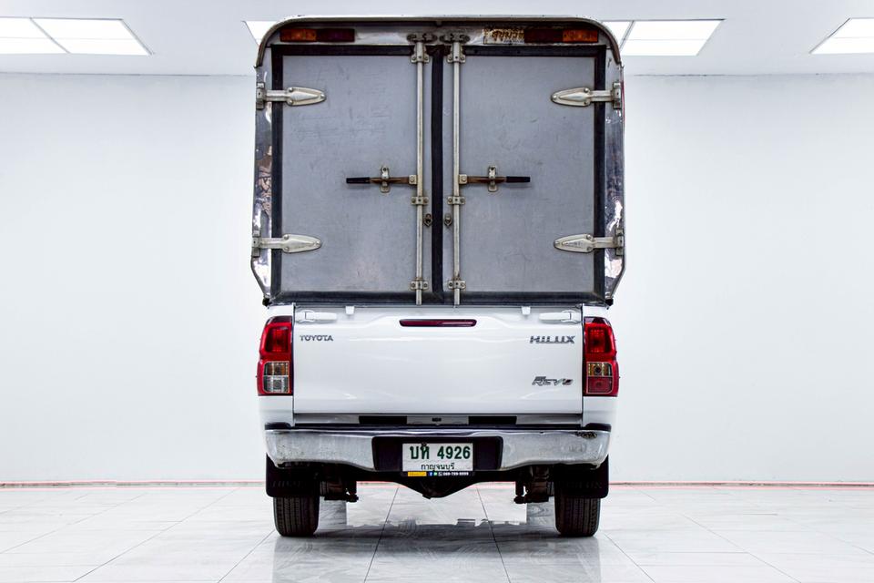 TOYOTA HILUX REVO 2.8 J PLUS STANDARD CAB 2015