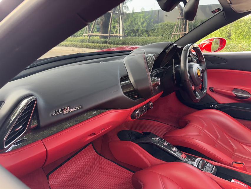 Ferrari 488 SPIDER ปี 2017 15
