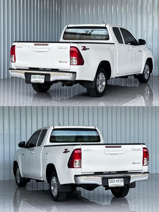 มือเดียว Toyota Revo Cab 2.4Entry ฟรีดาวน์