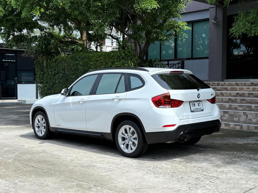 2015 BMW X1 SPORTLINE รถมือเดียวออกป้ายแดง รถวิ่งน้อย เข้าศูนย์ตรงระยะ รถไม่เคยมีอุบัติเหตุครับ 6