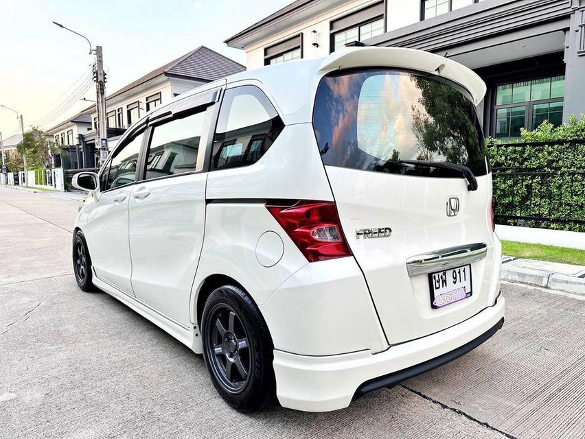 💙รถที่หายากที่สุด ขายถูกที่สุดในประเทศ💙 HONDA FREED 1.5 E SPORT สีขาวมุก ปี 2012 ใช้งานน้อยมากเพียง👉17x,xxx👈กิโลเมตร รูปที่ 2