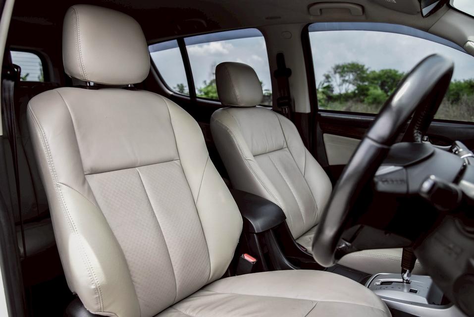 รหัสรถ CBL3168 ISUZU MU-X 3.0 DVD NAVI 4×2 AT 2015 12