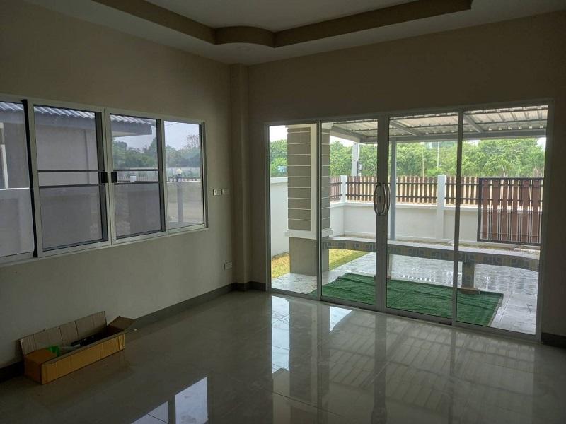 ขายบ้านเดี่ยวหลังใหญ่ 2ชั้น บ้านลดามณี3 (โป่งแห้ง) บ้านใหม่พร้อมอยู่ หน้าบ้านไม่ชนใคร สารภี เชียงใหม่. 4