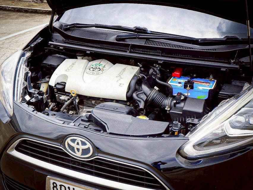 TOYOTA SIENTA 1.5 V เกียร์ Auto สีดำ ปี 2019 (ตัว Top สุดประตูสไลด์ไฟฟ้า 2 ข้าง) 19