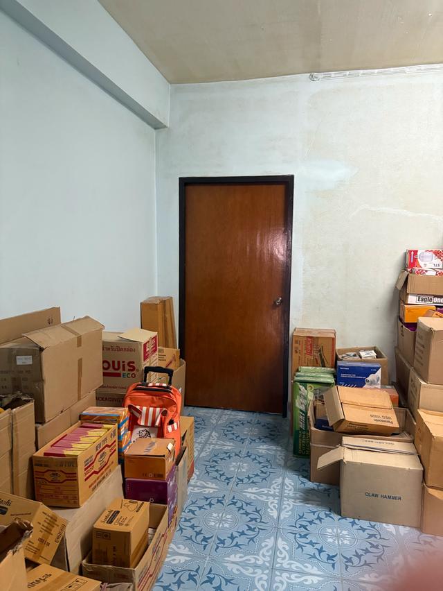 บ้านอาคารพาณิชย์ 4.5 ชั้น รวมดาดฟ้า 6