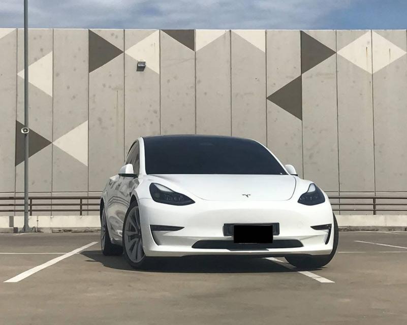 Tesla Model 3 Long Range AWD ปี 2021 รถสภาพดี