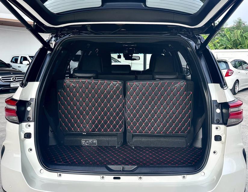Toyota Fortuner 2.8GR 4wd ปี22 รูปที่ 17