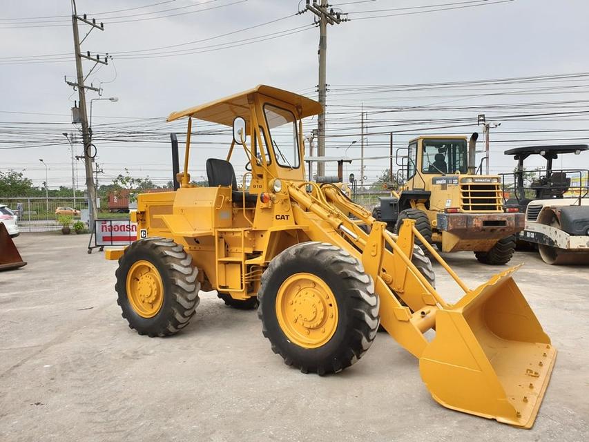 ขายรถตักล้อยาง ยี่ห้อ CATERPILLAR 910E 4