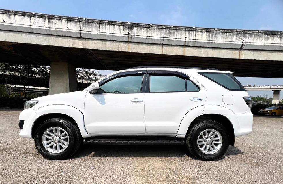 ขาย Toyota Fortuner 2.5V ปี14