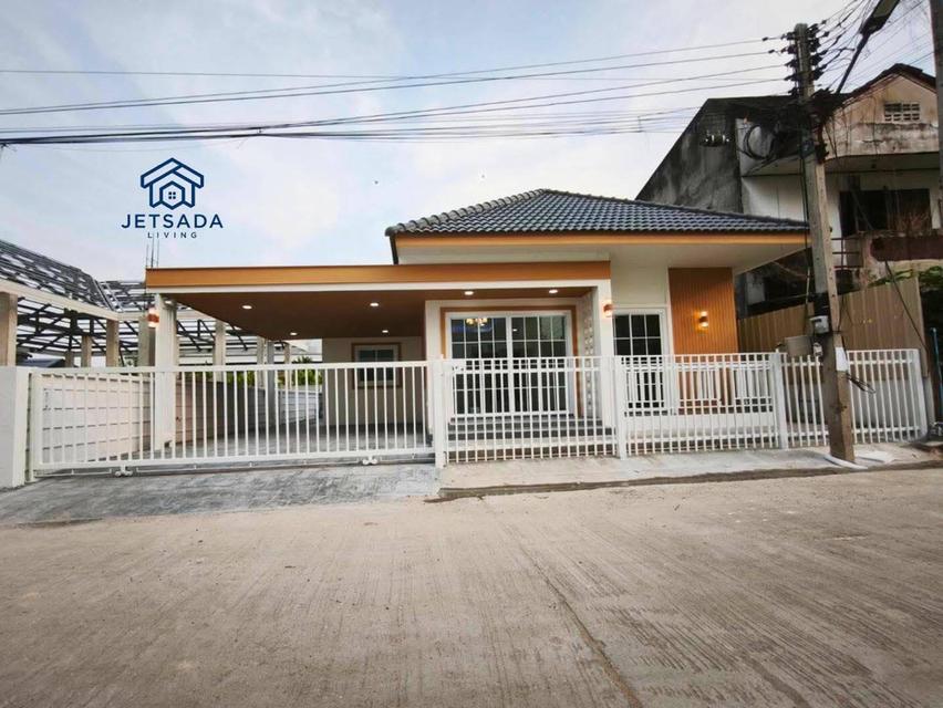 บ้านเดี่ยวสร้างใหม่พร้อมเข้าอยู่กลางเมืองเชียงรายทำเลไข่แดง 1