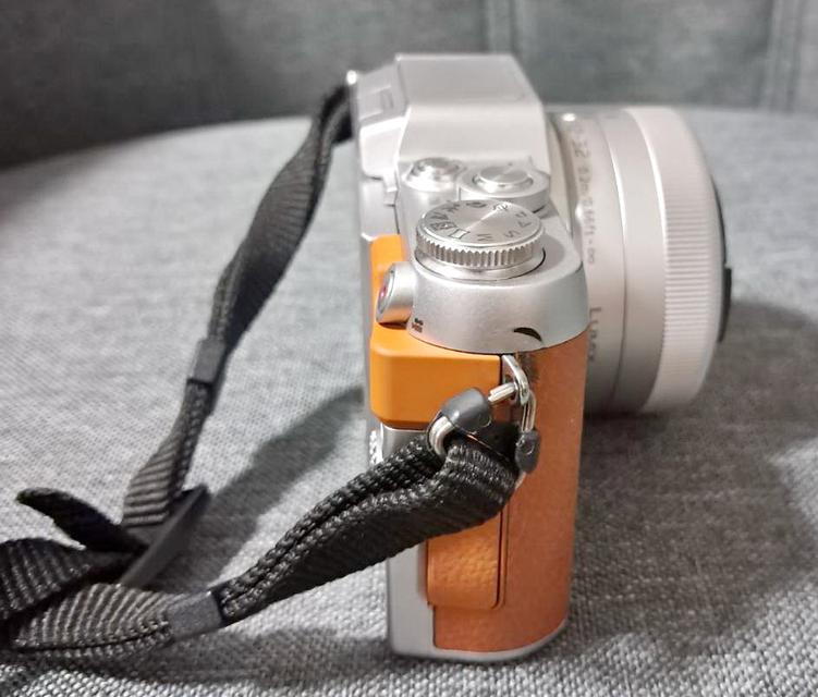 ขายกล้องดิจิตอลมือสอง Panasonic รุ่น Lumix GF7 3,000บาท 7