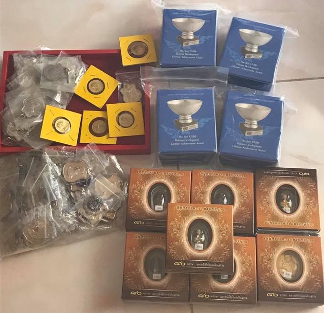เหรียญที่ระลึกรัชกาลที่9เริ่มต้นที่100บาท