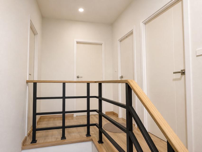 ขายบ้านแฝด 2 ชั้น Britania Amata–Phanthong บ้านสวยพร้อมอยู่ ใกล้นิคมอมตะนคร 8