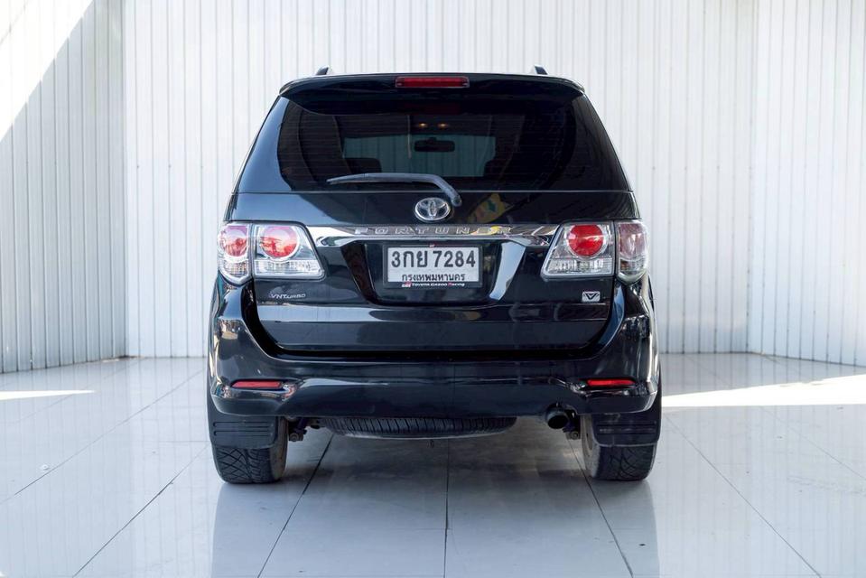 TOYOTA FORTUNER 2.5 V รูปที่ 6