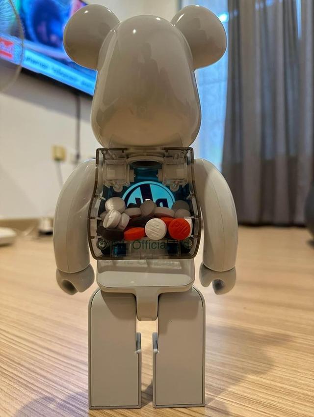 ขายน้อง Bearbrick 3