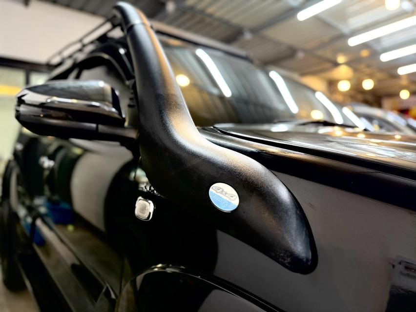 รถยนต์ โตโยต้า ฟอร์จูนเนอร์ อ๊อฟโรสพร้อมเที่ยว รูปที่ 8