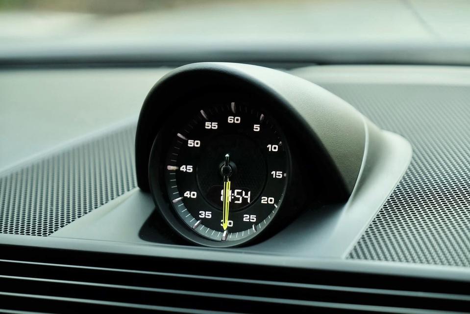 Porsche Panamera Sport Turismo 4 E-Hybrid รูปที่ 20