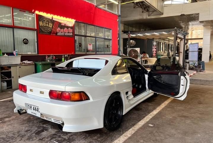 Toyota MR2 สีขาวสวยมาด 2