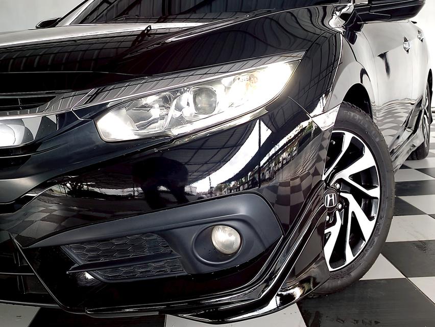 🚗HONDA CIVIC FC 1.8 EL เกียร์ A/T ปี 2018🚗 ฟรีดาวน์ 6
